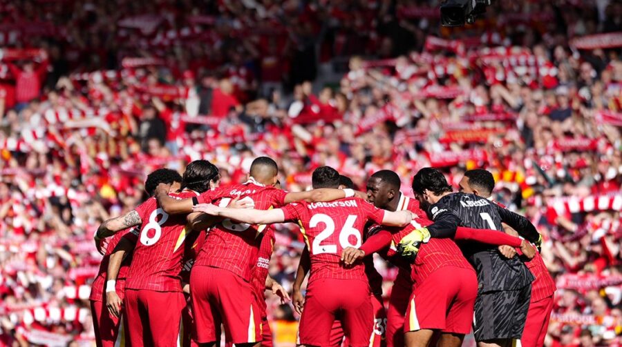 EA FC brinca com título do Liverpool: 