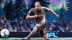 Trovão! Roberto Carlos chega ao UFL com vídeo incrível