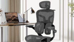Cadeira ergonômica tem R$ 323 off na Amazon e promete completar o seu setup