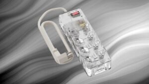 Este iClamper 8 está com desconto e vai proteger o seu PS5 de surtos elétricos